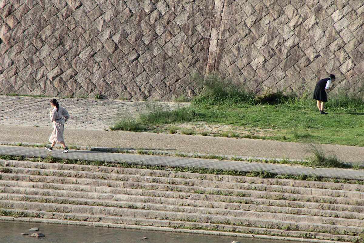 �����T���Ă�@�̂ł͂Ȃ��X�}�z�B�e�H