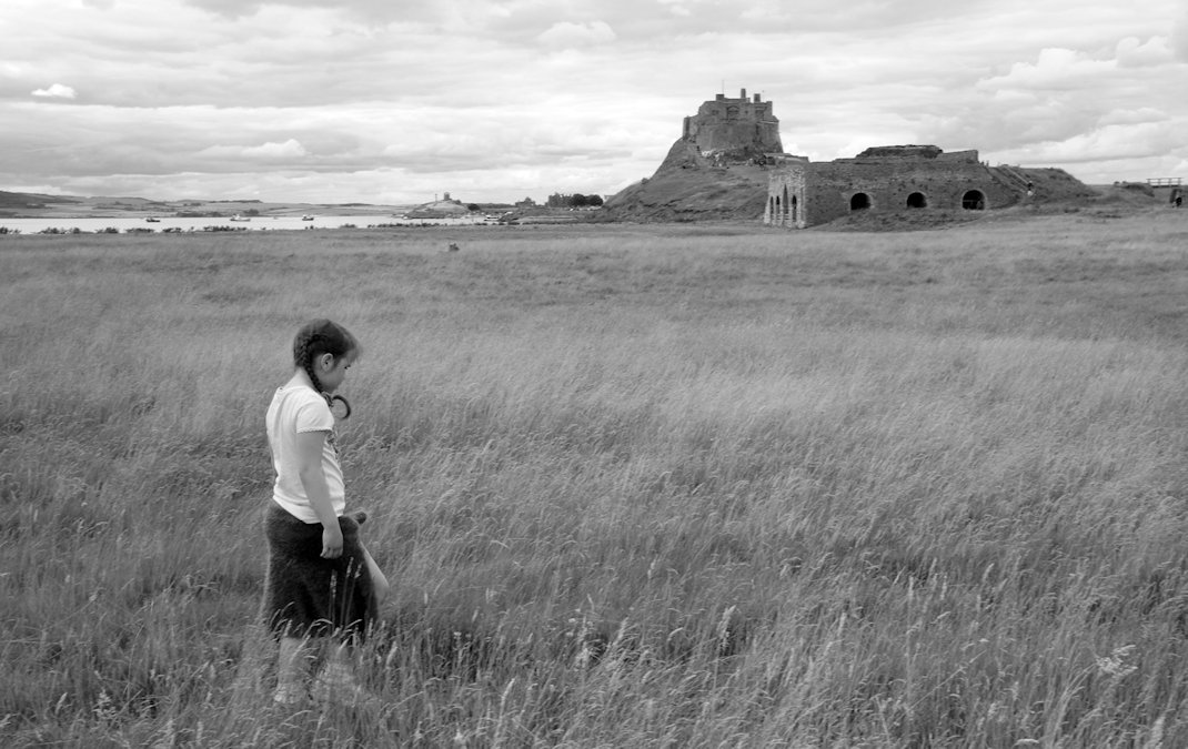 �����f�B�X�t�@�[����@���̉摜�� Lindisfarne2018 �Ɋ��o